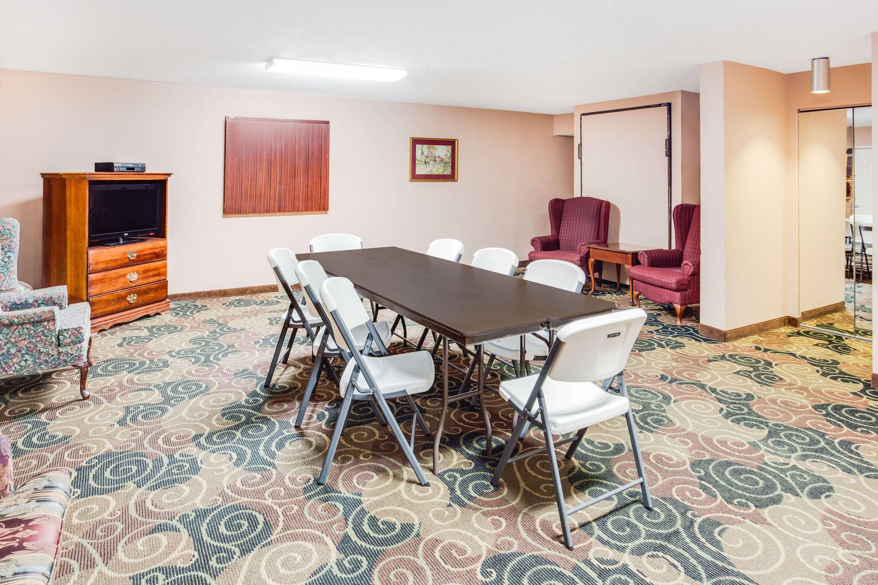 Days Inn By Wyndham Greenville Ms Zewnętrze zdjęcie
