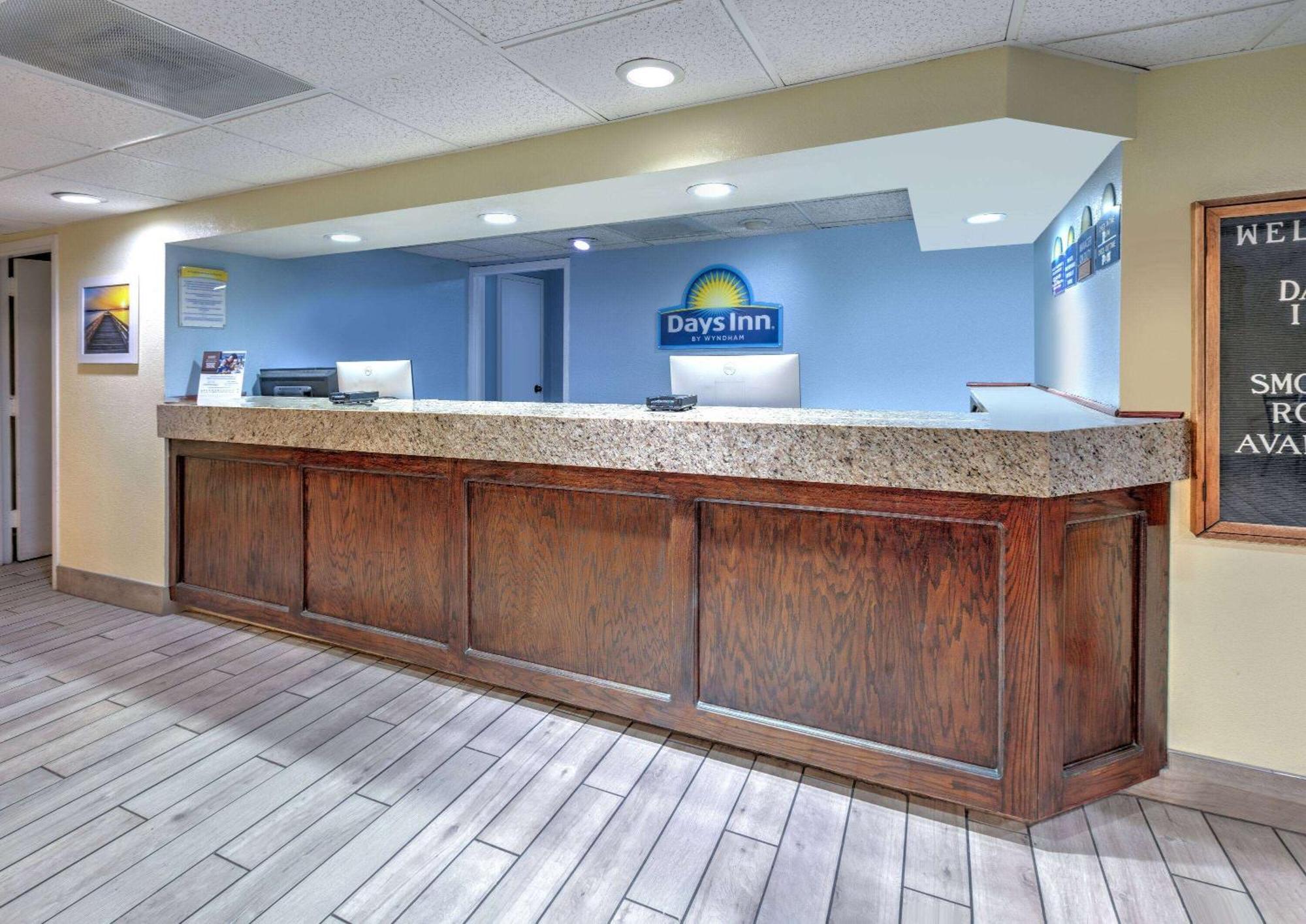 Days Inn By Wyndham Greenville Ms Zewnętrze zdjęcie
